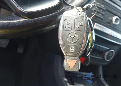 2017 Mercedes-Benz Gls 450 4Matic z USA, uszkodzony, nr VIN 4JGDF6EE5HA889855